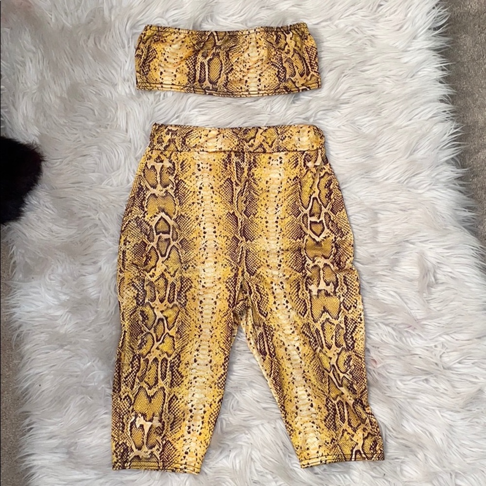 Boohoo Two Piece Set